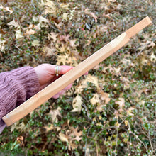 Load image into Gallery viewer, 5 Flowers Bread Board