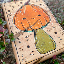Load image into Gallery viewer, Mumpkin I Pyrography Art