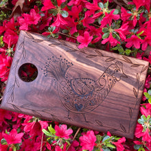Load image into Gallery viewer, Folky Chicken Serving Board