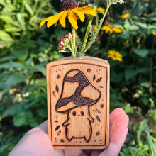 Load image into Gallery viewer, Small Woodburned Bud Vases
