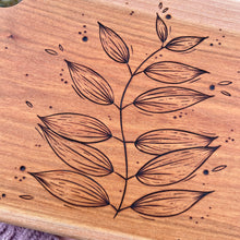 Load image into Gallery viewer, Simple Leaves Cutting/Serving Board

