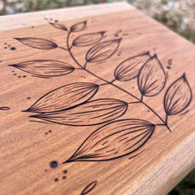 Load image into Gallery viewer, Simple Leaves Cutting/Serving Board
