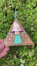 Load and play video in Gallery viewer, Big Blue &#39;Shroom Pyrography Ornament Wall Art
