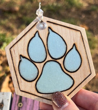 Load image into Gallery viewer, Metal Mint Paw Print Ornament
